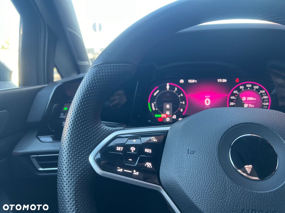 Volkswagen Golf 1.4 eHybrid OPF DSG GTE - 17