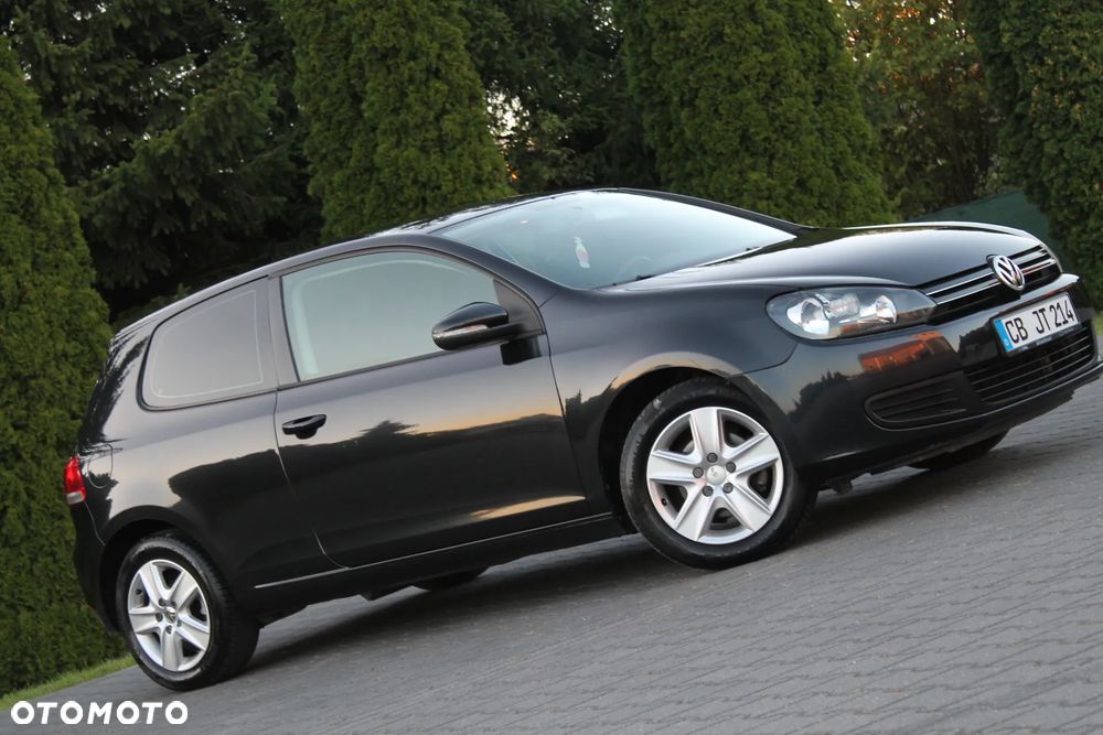 Volkswagen Golf - 5
