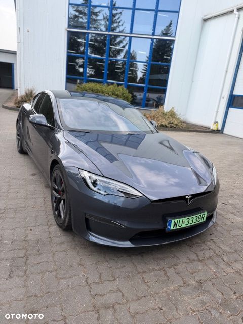 Tesla Model S - 2