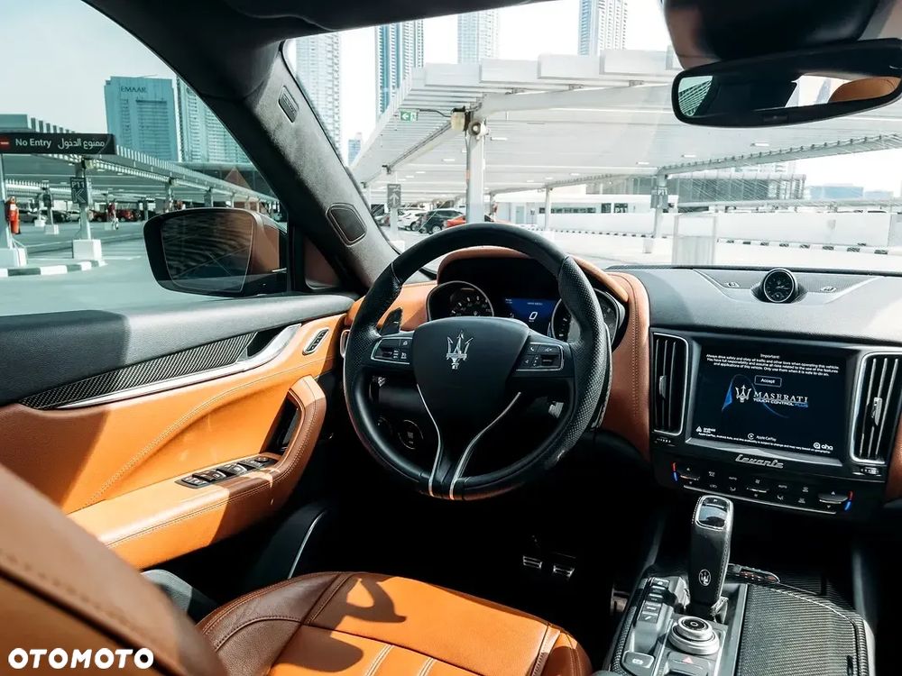 Maserati Levante - 11