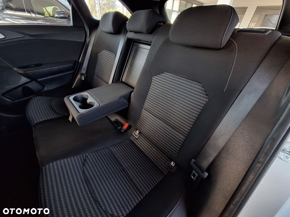 Kia Ceed 1.5 T-GDI M DCT - 21