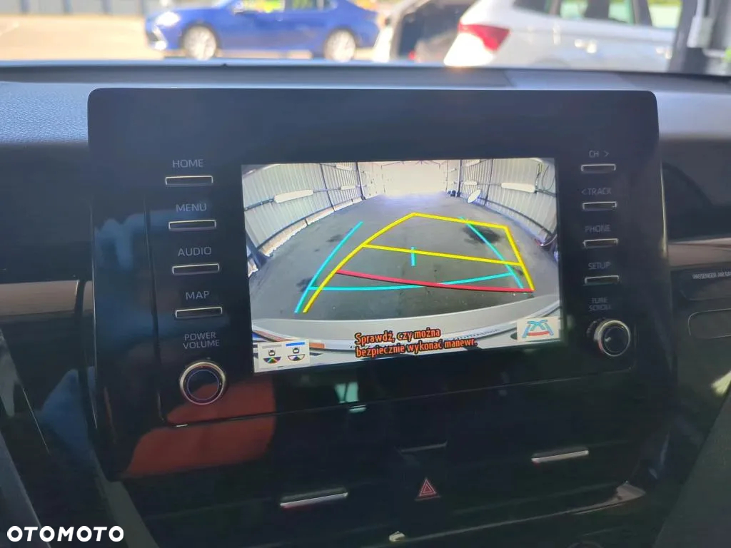 Toyota Camry 2.5 Hybrid Comfort CVT - 5