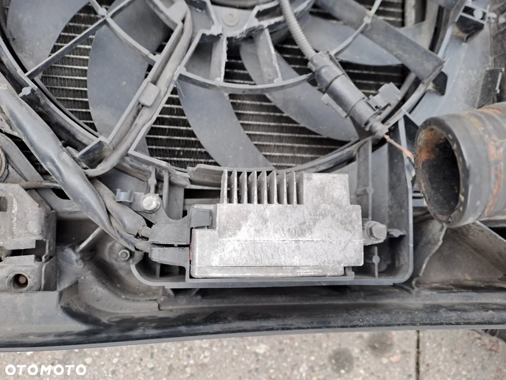 Audi A6 C6 2.0 TDi automat pas przedni chłodnice wiatraki komplet - 6