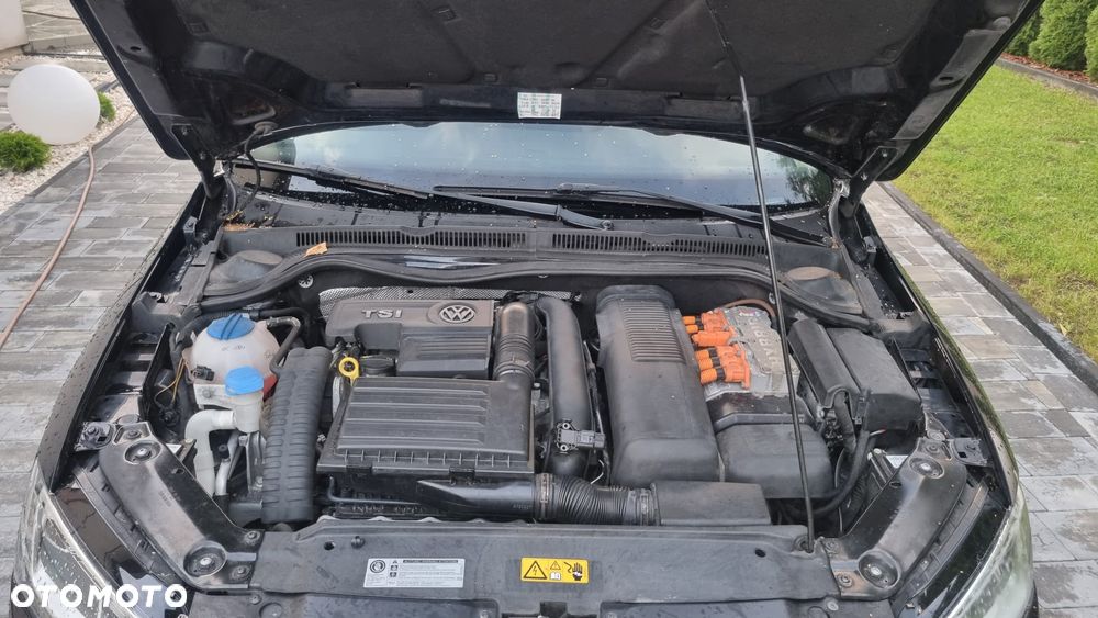 Volkswagen Jetta - 24