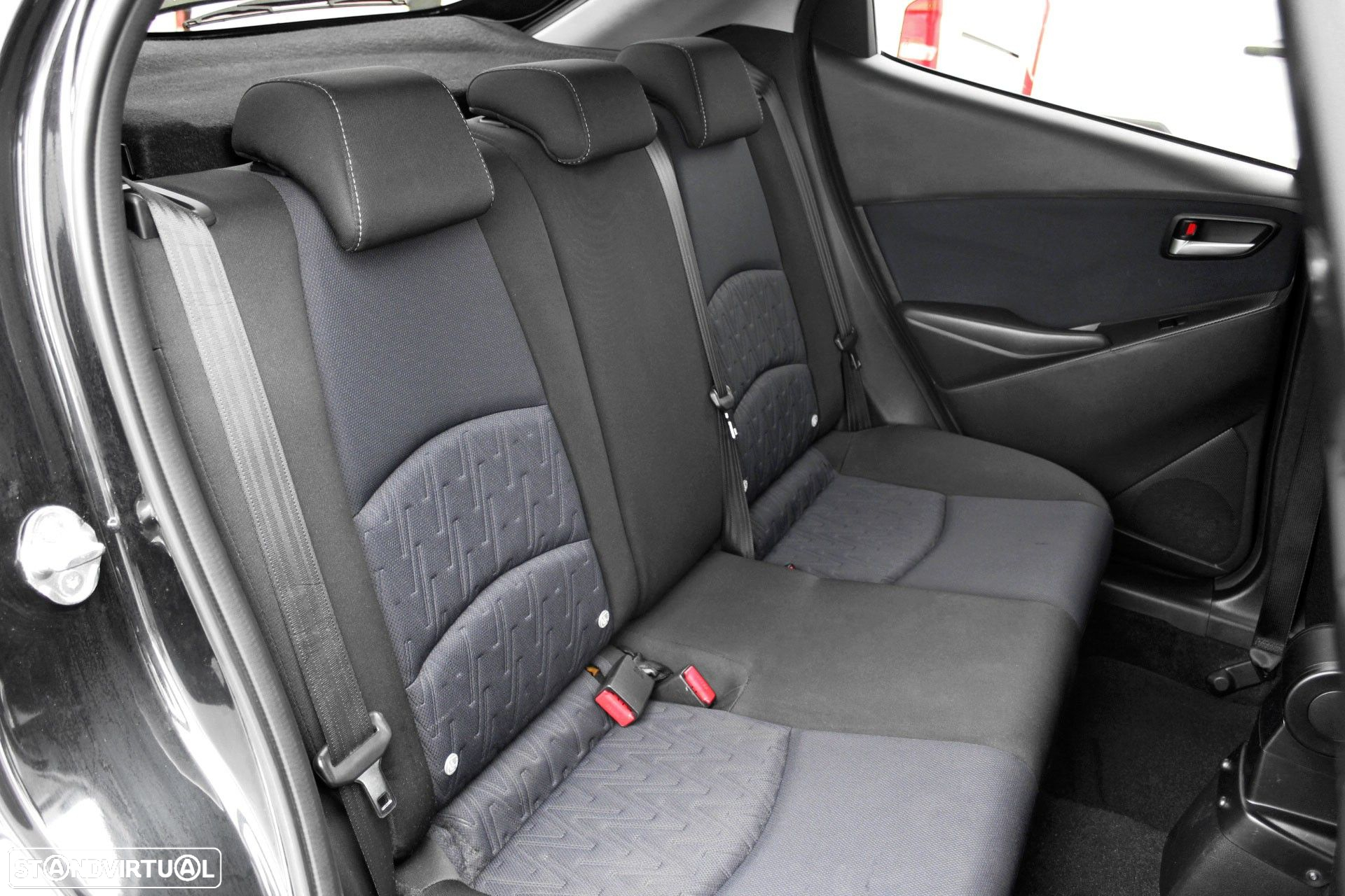 Mazda 2 1.5 Sky.Excellence Navi - 19