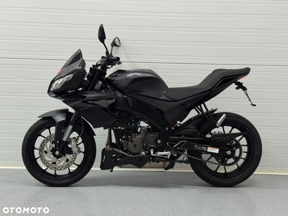 Aprilia Tuono - 17