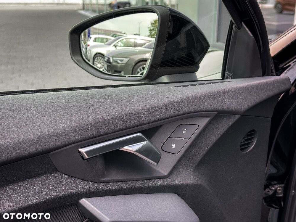 Audi A3 Sportback - 16