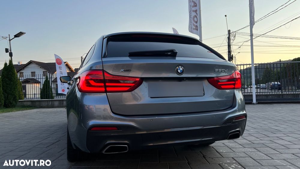 BMW Seria 5 530d xDrive Aut. - 2
