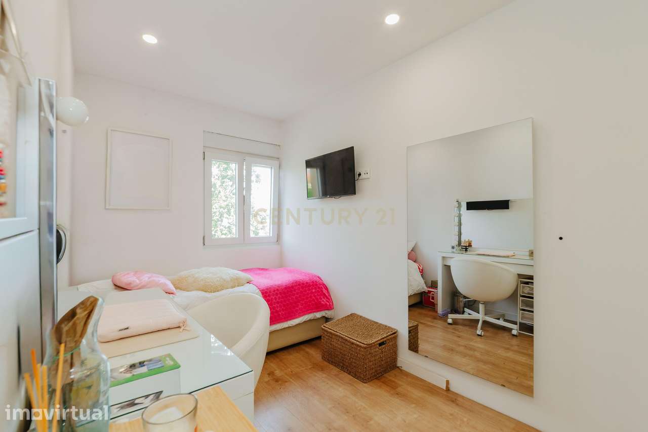 Apartamento T4 Remodelado nos Olivais – Lisboa | Excelente Localização - Grande imagem: 2/18