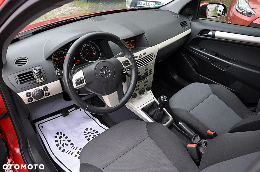 Opel Astra 1.4 Edition Plus - 14