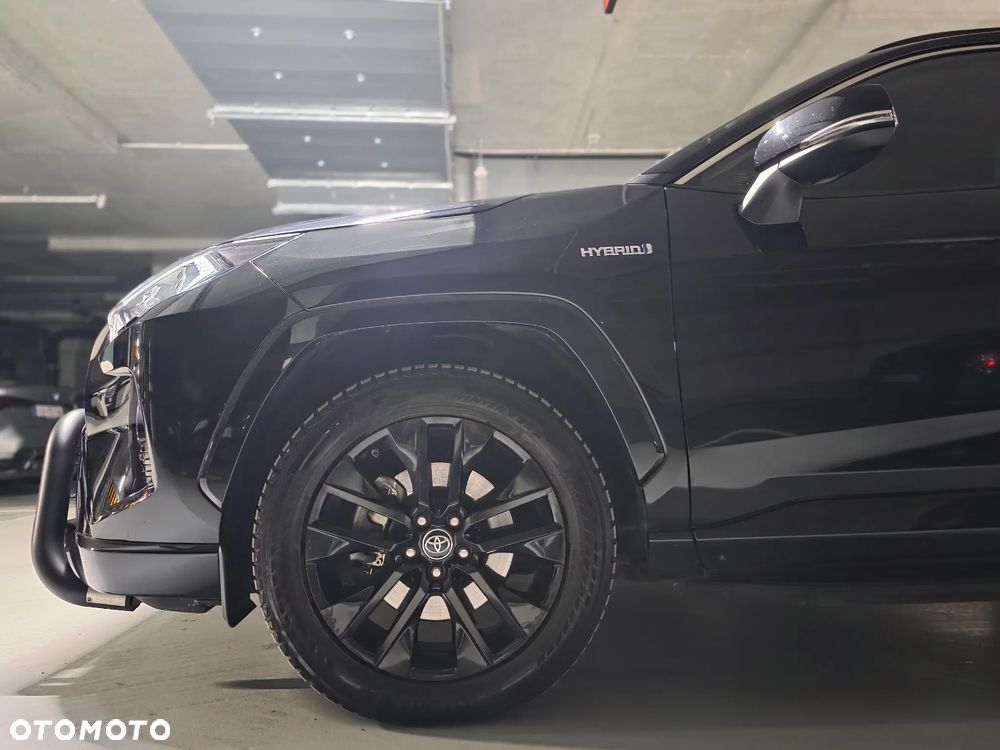 Toyota RAV4 2.5 Hybrid Black Edition by JBL 4x4 - 13