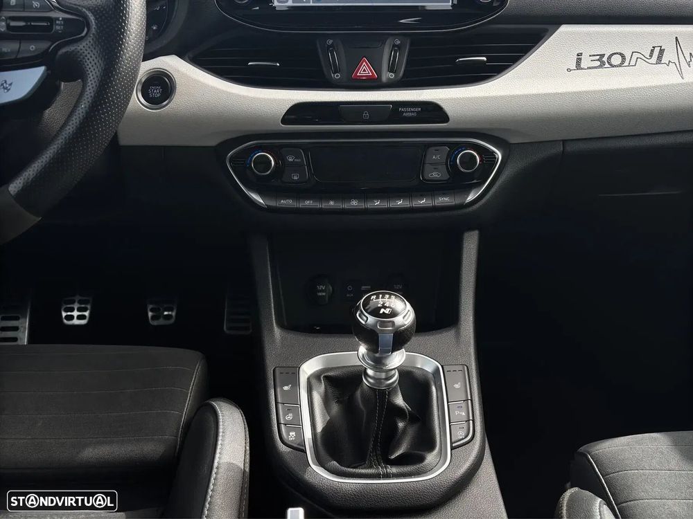 Hyundai i30 N 2.0 T-GDi Pack Performance - 15