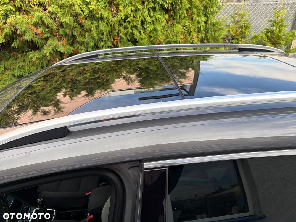 Volkswagen Tiguan - 26