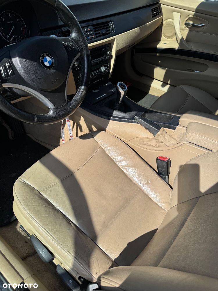 BMW Seria 3 325d - 6