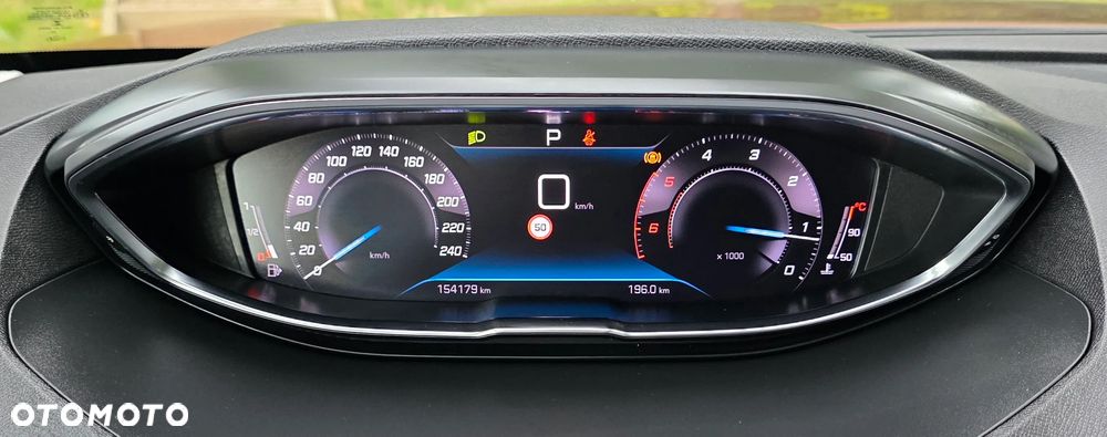 Peugeot 5008 BlueHDi 180 EAT8 Allure - 27