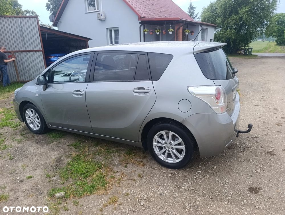 Toyota Verso 2.0 D-4D Sol - 3