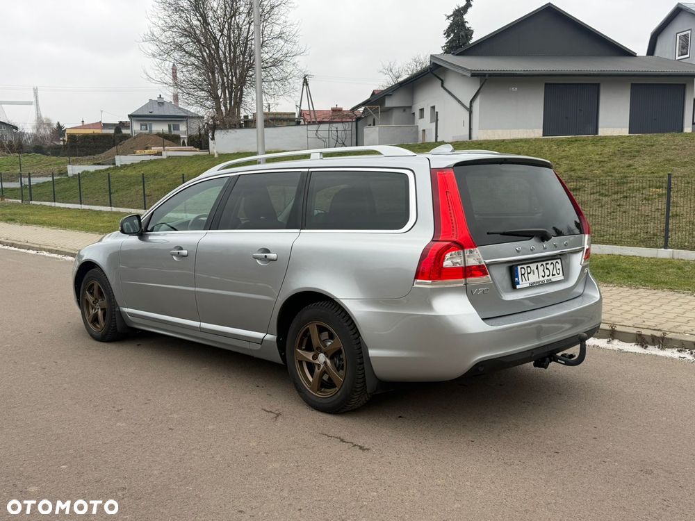 Volvo V70 - 9