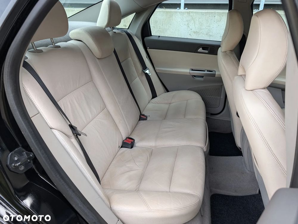 Volvo S40 2.4i Momentum - 17