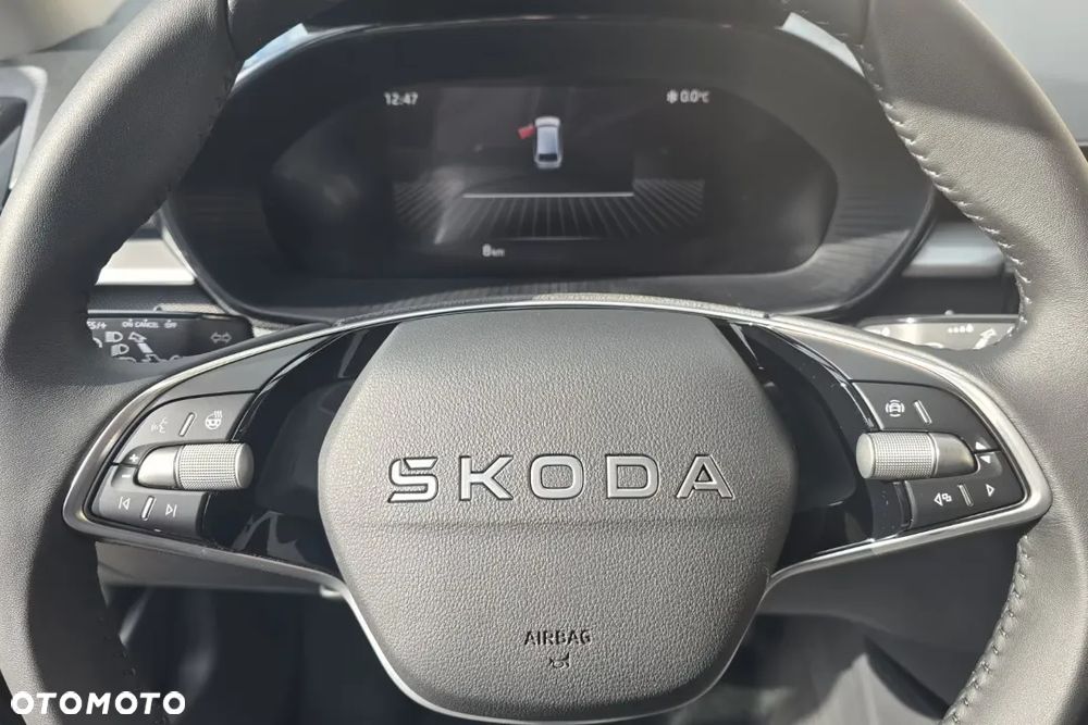 Skoda Kamiq 1.0 TSI Essence DSG - 22