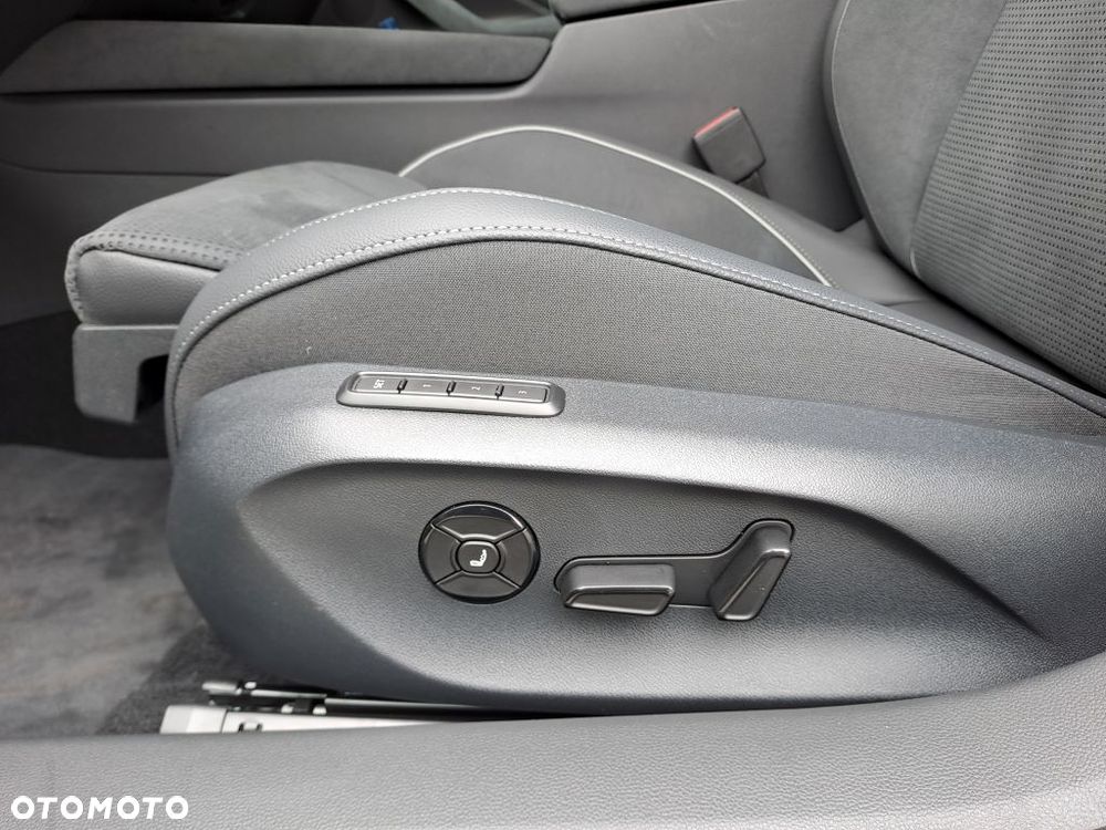 Skoda Superb 2.0 TDI SCR 4x4 Sportline DSG - 15