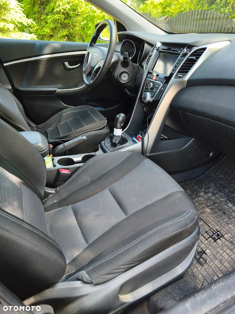 Hyundai i30 i30cw 1.6 CRDi Trend - 15