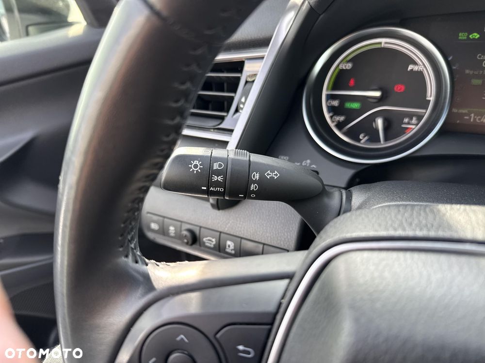 Toyota Camry 2.5 Hybrid Comfort CVT - 19
