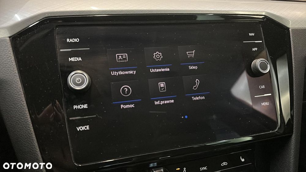 Volkswagen Passat 1.5 TSI EVO Business DSG - 30