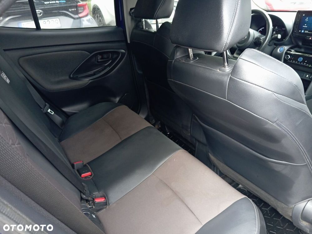 Toyota Yaris Cross - 13