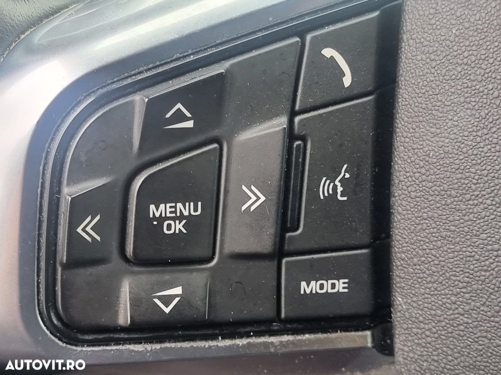 Land Rover Discovery Sport 2.0 l TD4 HSE Aut. - 22