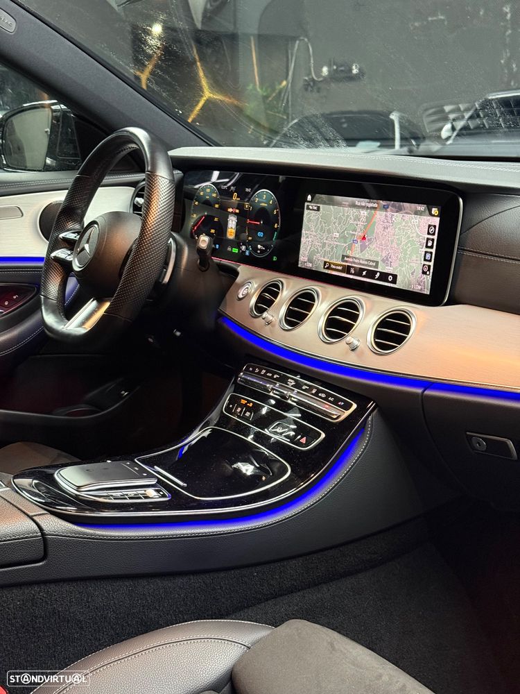 Mercedes-Benz E 300 de 4Matic 9G-TRONIC AMG Line - 10
