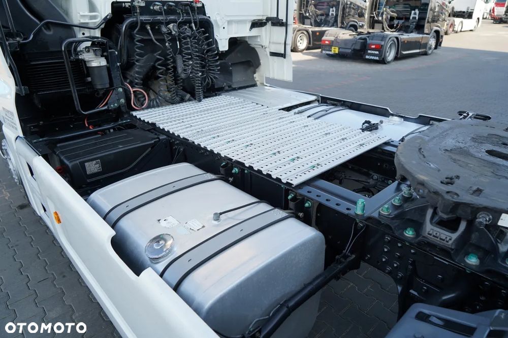 MAN TGX 18.510 / XLX / RETARDER  / NAVI - 14