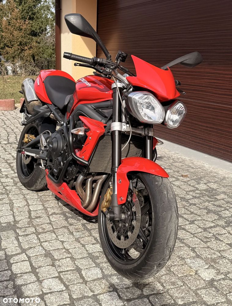 Triumph Street Triple - 3
