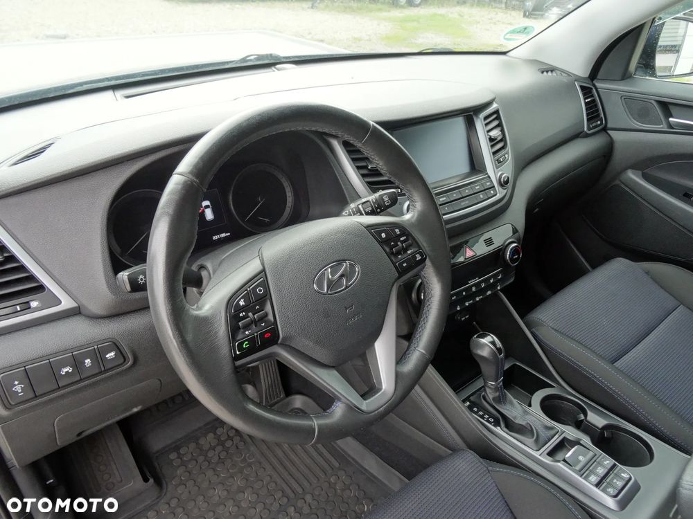 Hyundai Tucson blue 2.0 CRDi 4WD Premium - 12