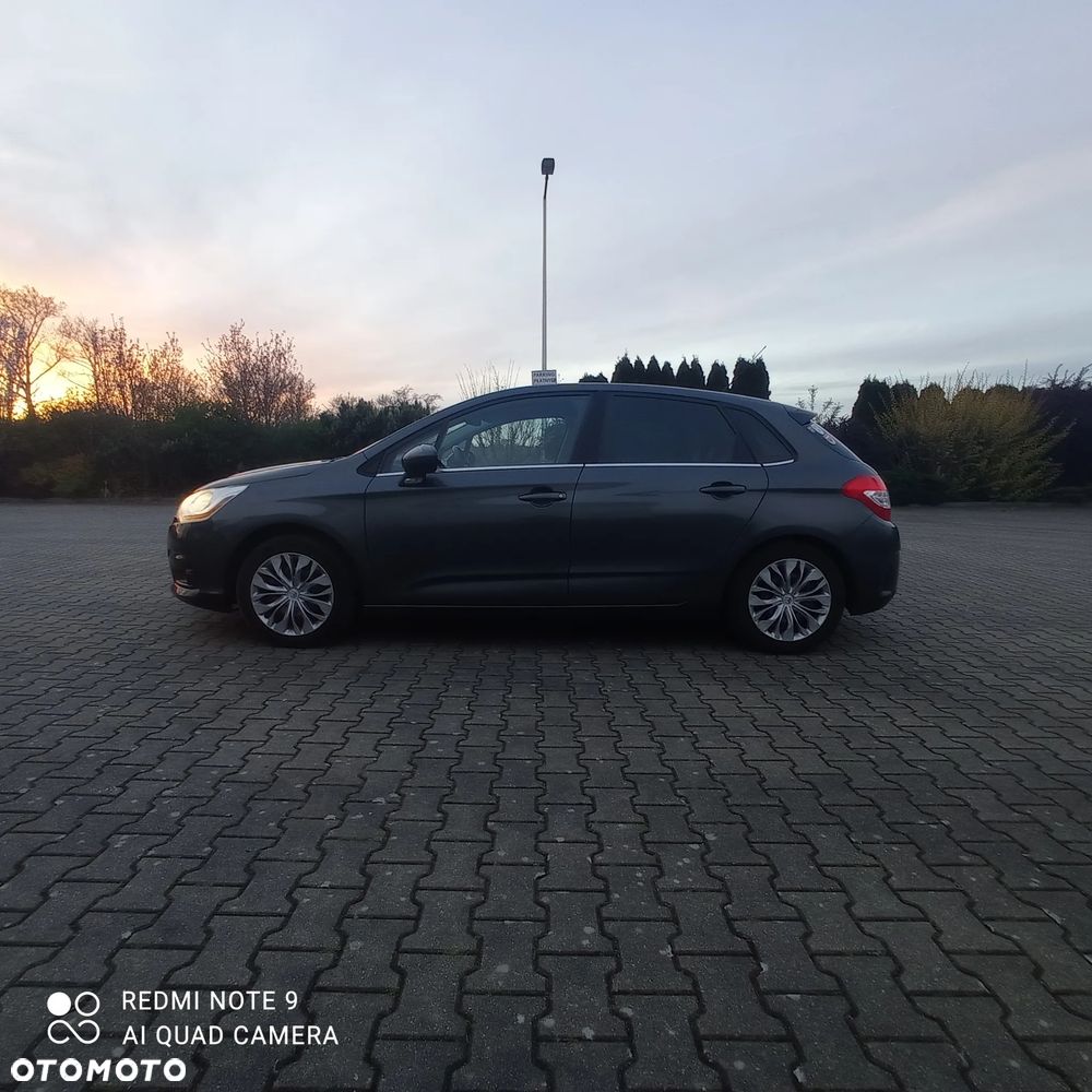 Citroën C4 VTi 120 Exclusive - 1