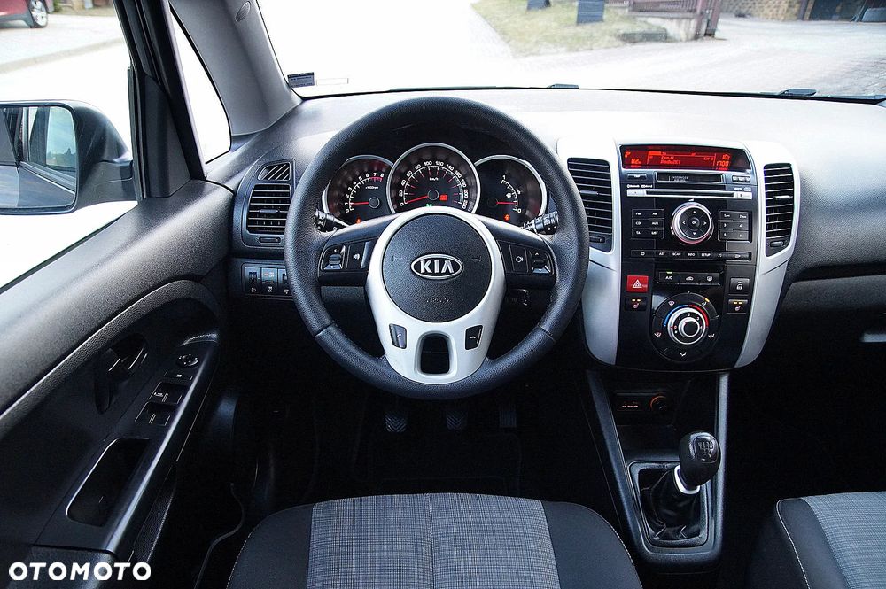 Kia Venga 1.4 CVVT Edition 7 - 11