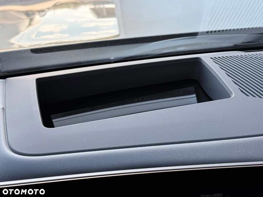 BMW Seria 5 540d xDrive - 24