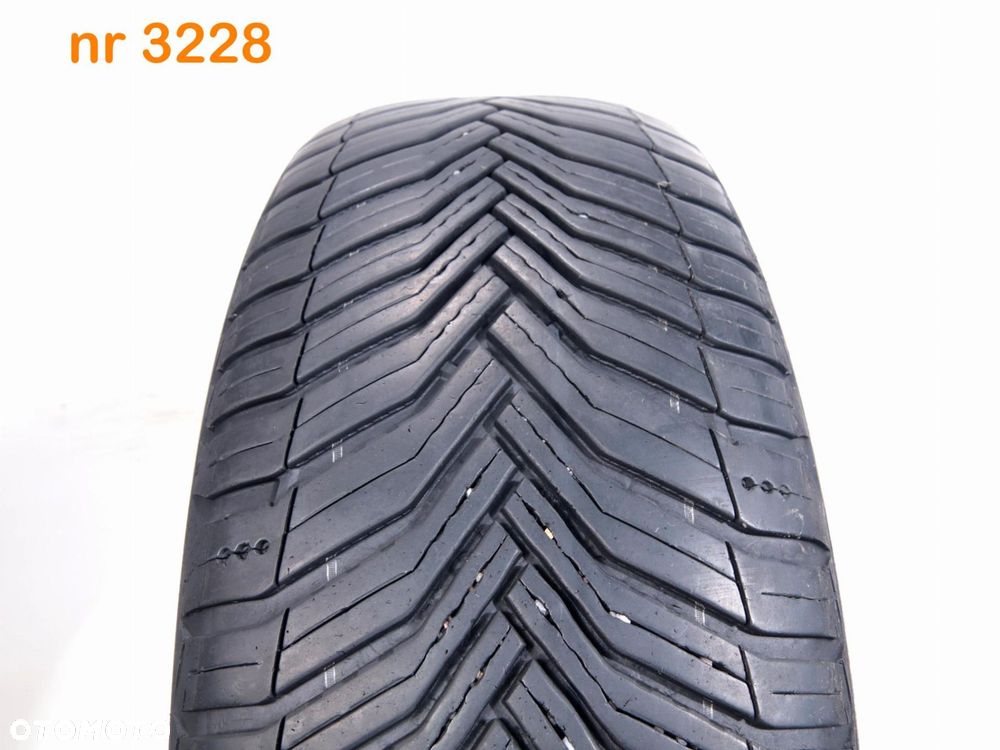 Michelin CrossClimate 2 205/60 R16 - 1
