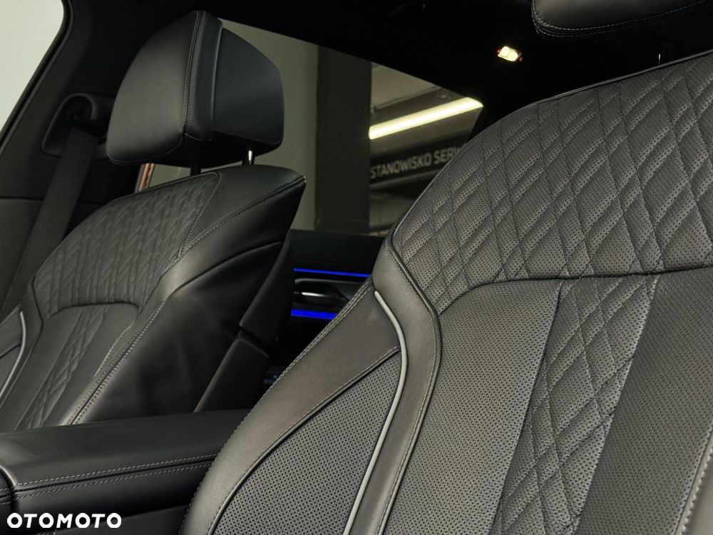 BMW Seria 7 - 14