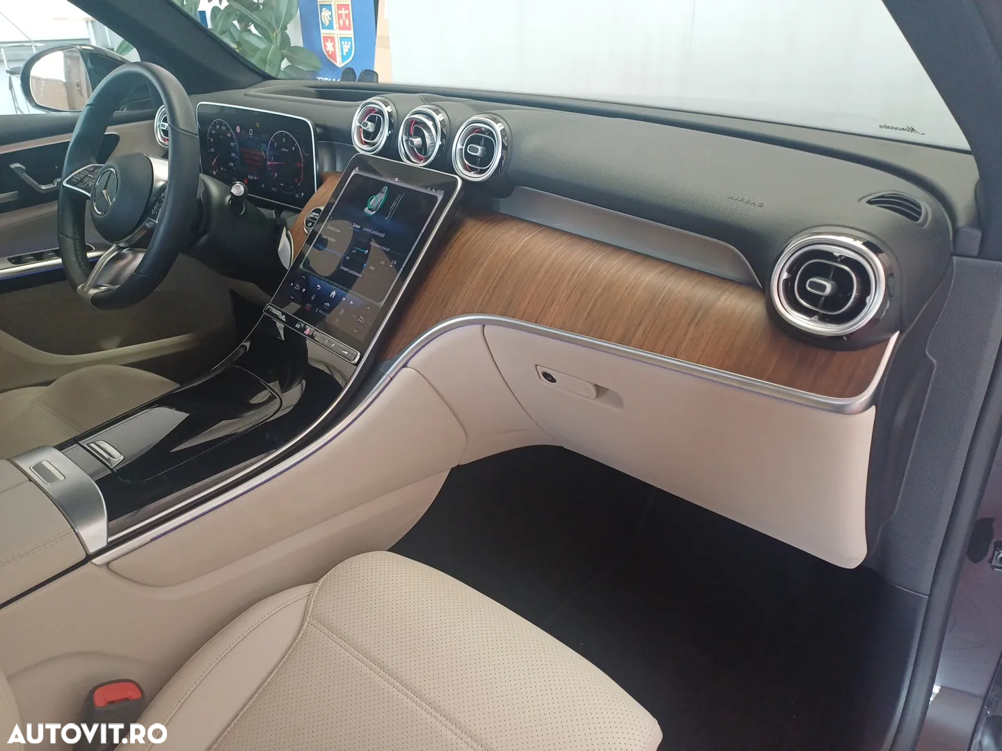 Mercedes-Benz GLC 220 d 4MATIC MHEV - 26