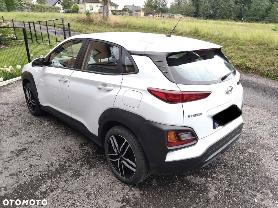 Hyundai Kona - 4
