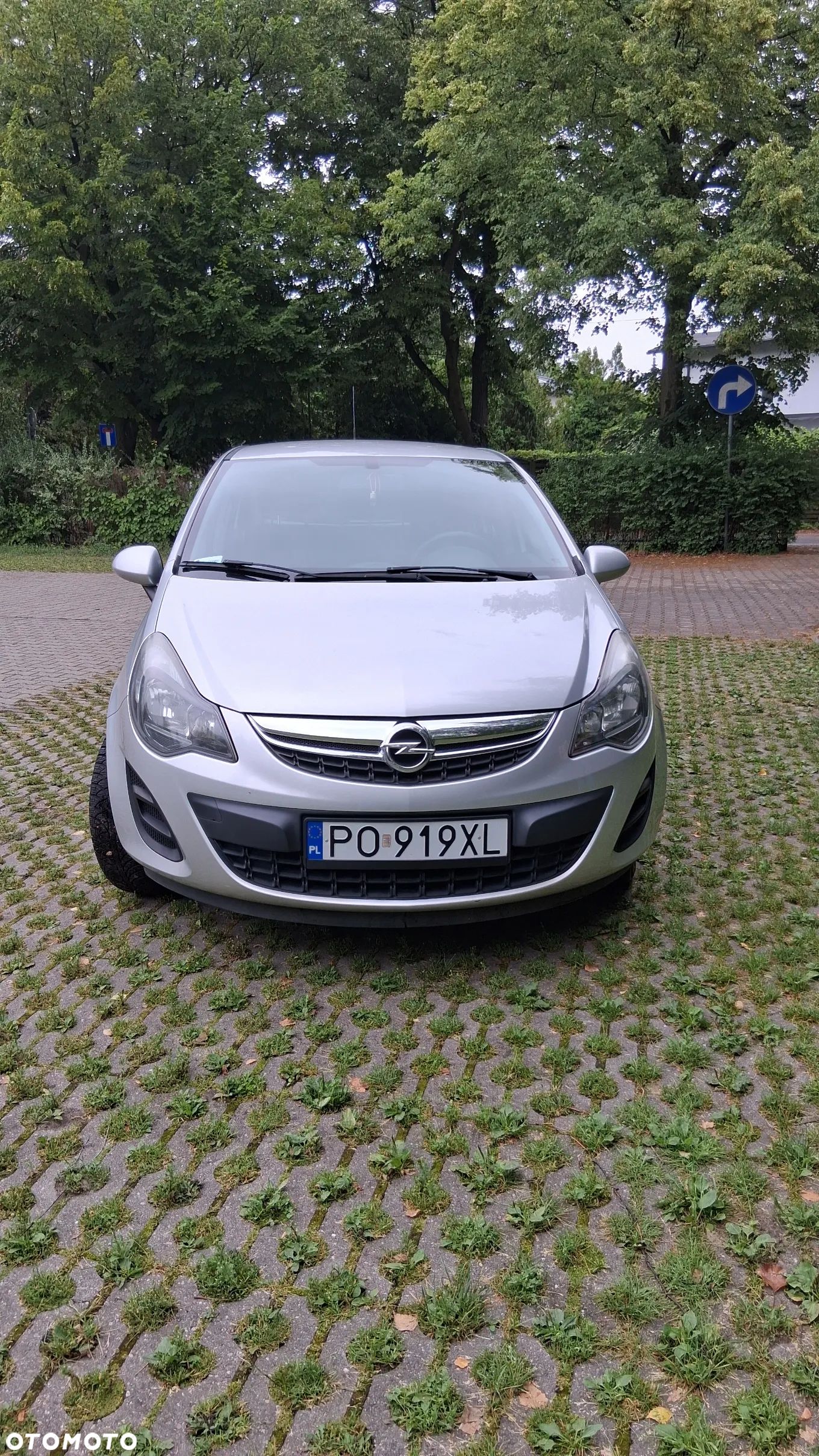 Opel Corsa 1.2 16V Color Edition - 1