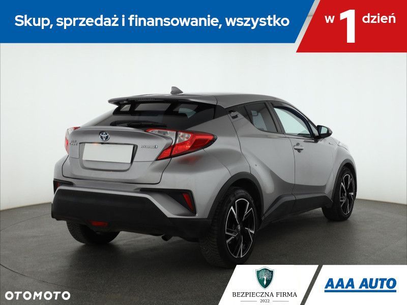 Toyota C-HR - 7