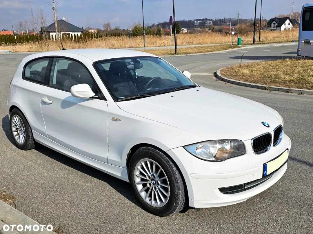 BMW Seria 1 116d - 38