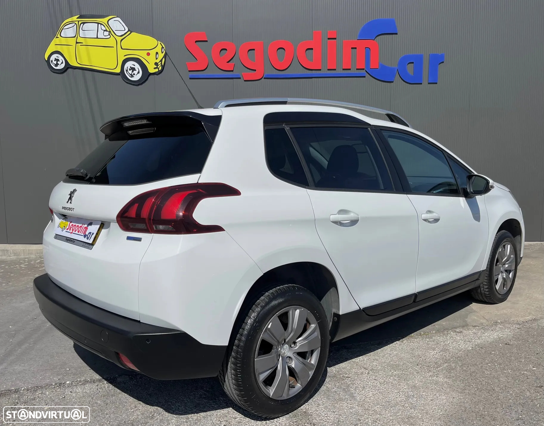 Peugeot 2008 1.2 PureTech Style - 6