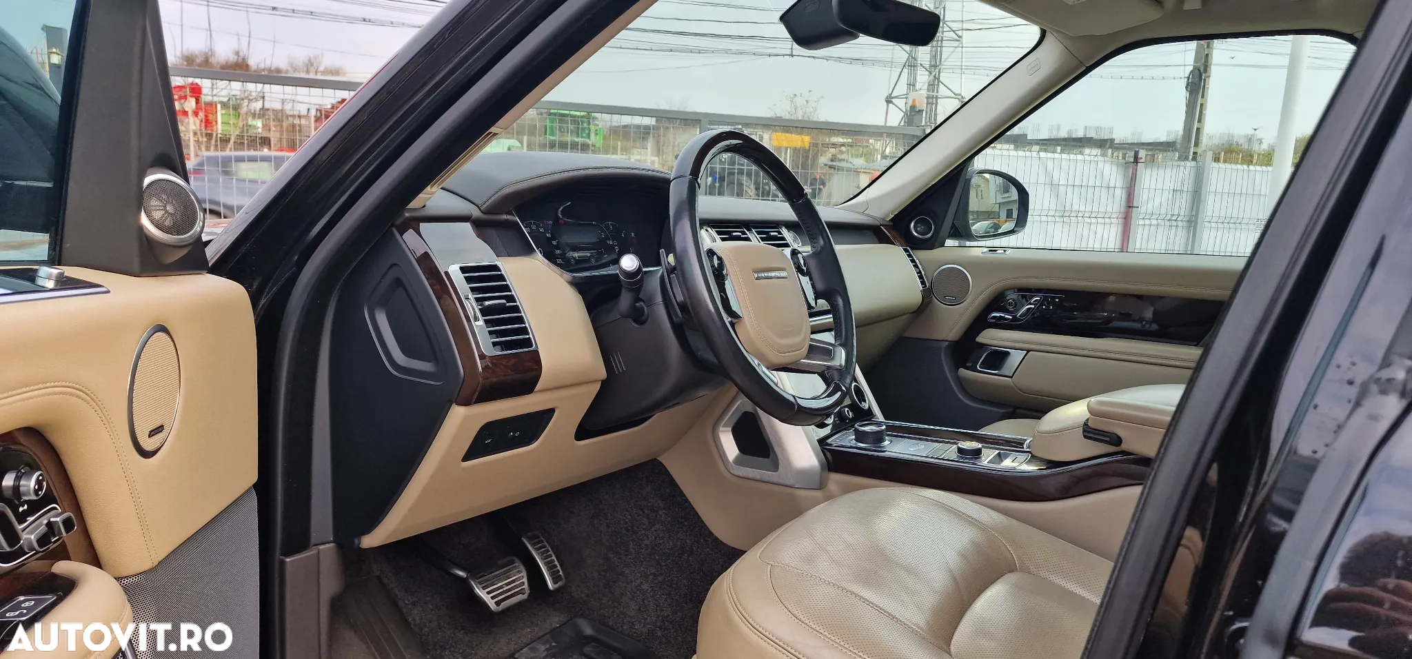 Land Rover Range Rover 3.0L SDV6 Vogue - 7