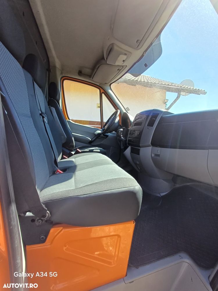 Mercedes-Benz SPRINTER - 11