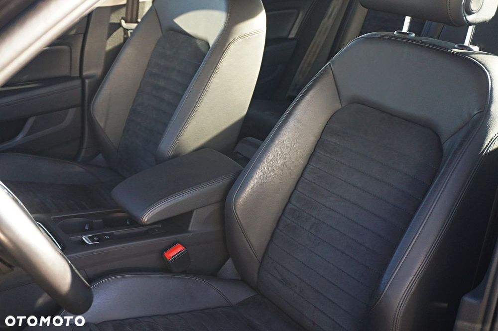 Volkswagen Passat - 17