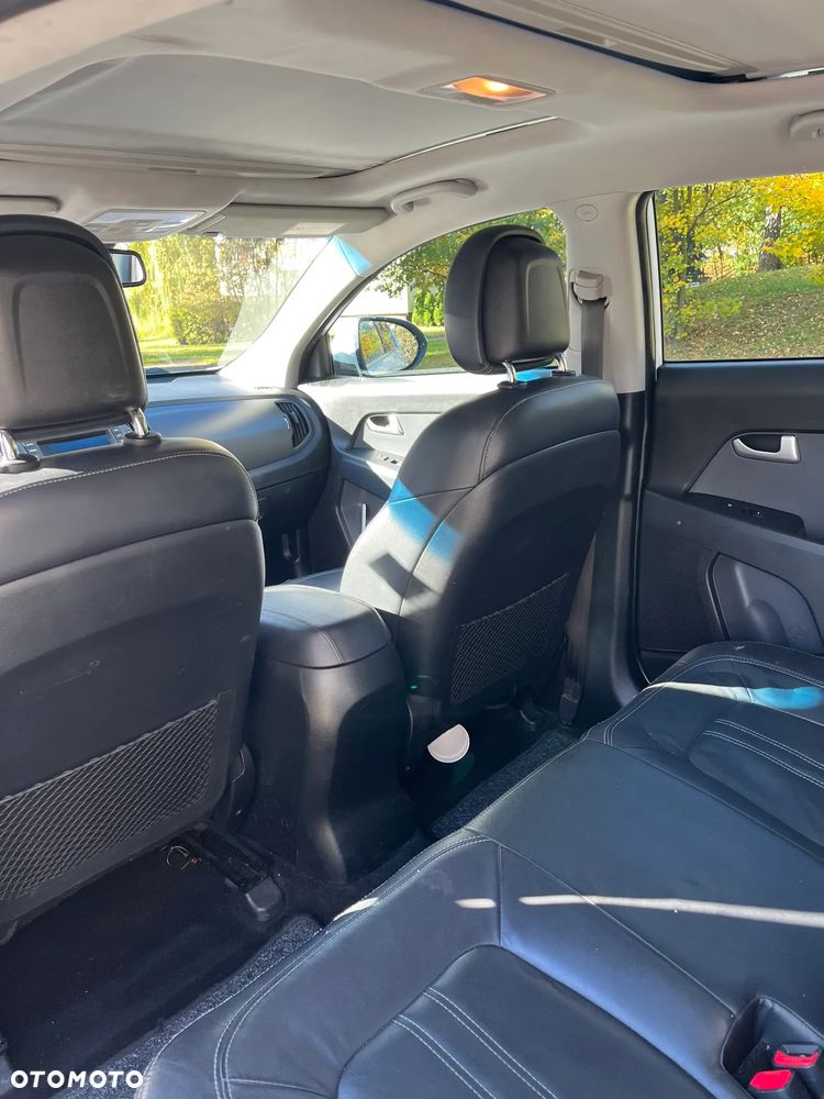 Kia Sportage - 10