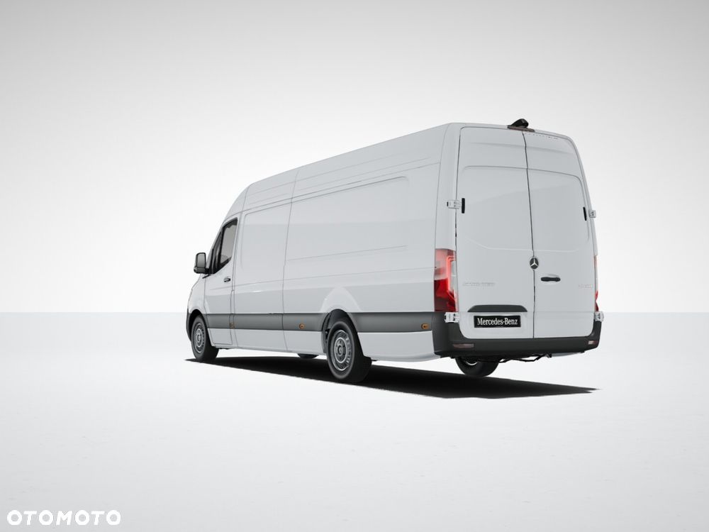 Mercedes-Benz Sprinter 319 Furgon Ekstradługi L4H2 - 2