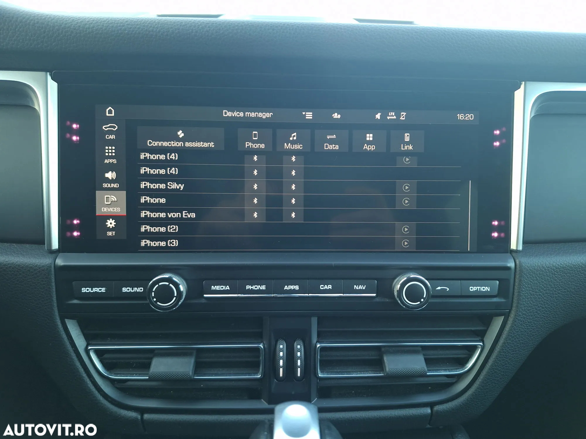 Porsche Macan - 16